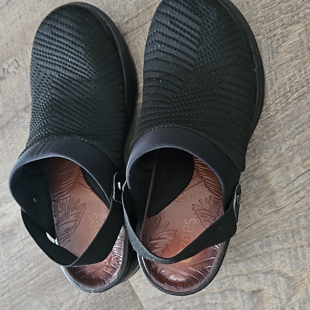 B zees shoes,  black, size 51/2